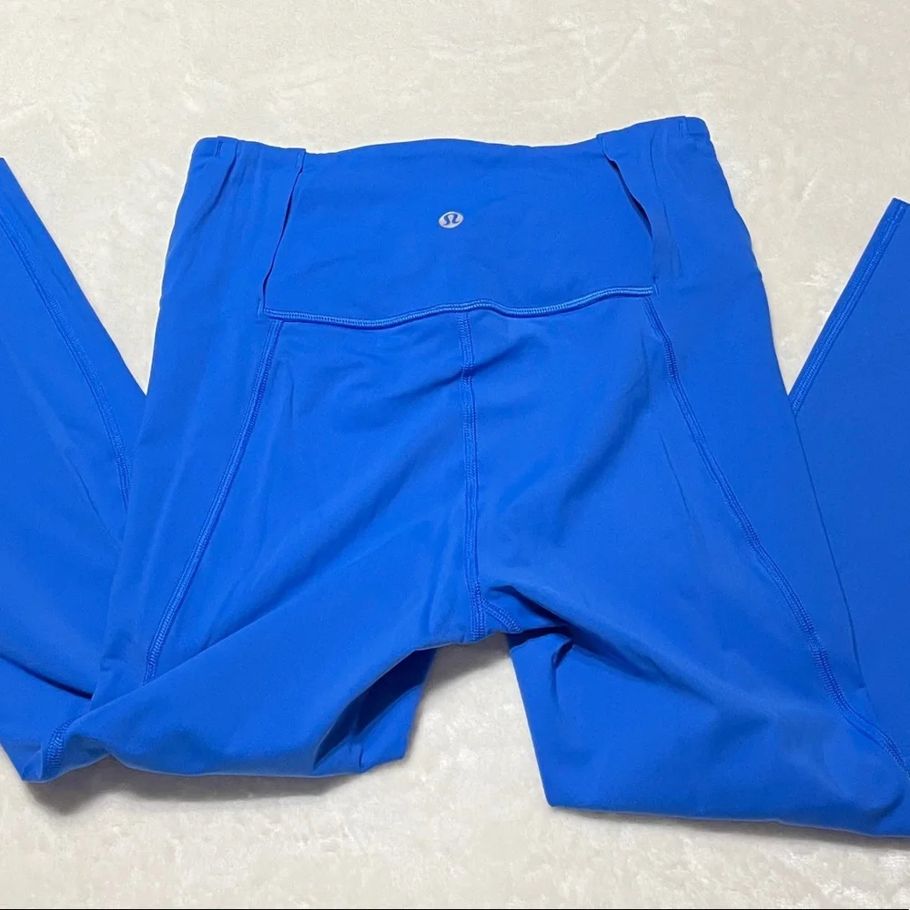 Lululemon Free to Speed 23” in Wild Bluebell - Picture 3 of 9